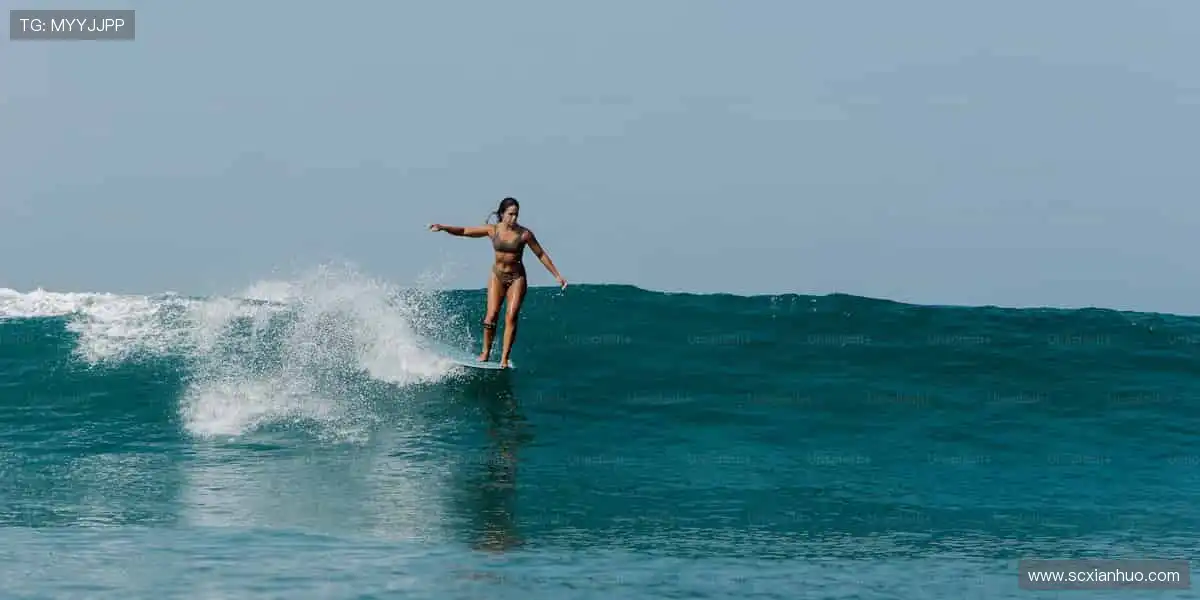 🎯 独家周边,把热爱穿在身上,刻进生活!✨